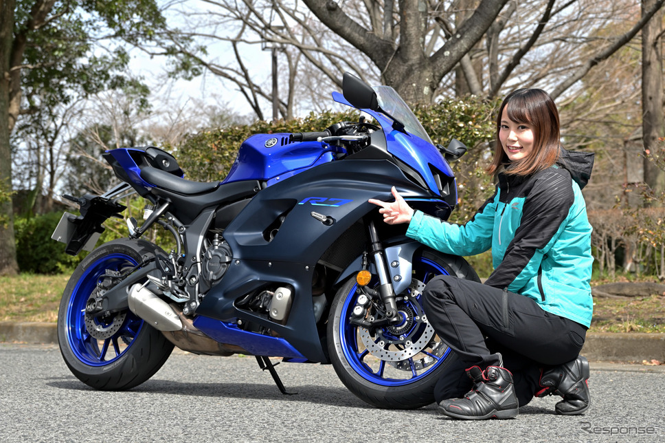 【ヤマハ YZF-R7 試乗】「SSは持て余し気味…」という人に、ちょうどイイ所を狙ってきました…小鳥遊レイラ - e燃費