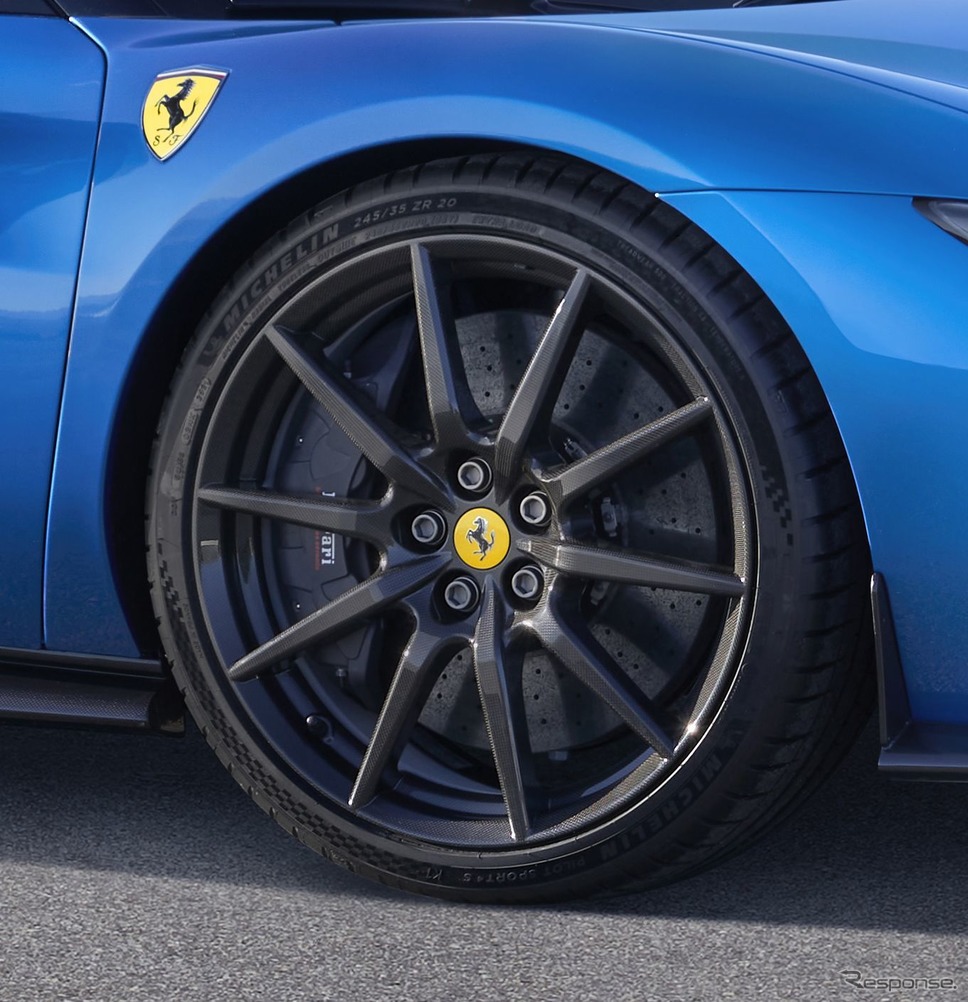 フェラーリ 296GTS《photo by Ferrari》
