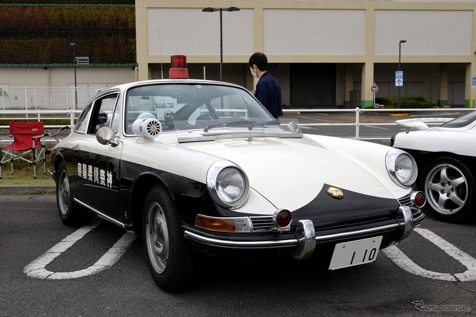 アリオ上尾 昭和平成なつかしオールドカー展示会《写真撮影 嶽宮三郎》
