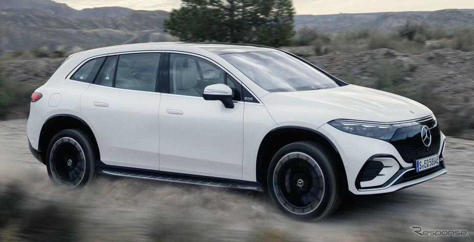 メルセデスベンツ EQS SUV の「AMGライン」《photo by Mercedes-Benz》