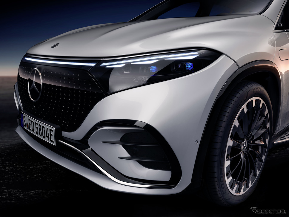 メルセデスベンツ EQS SUV の「AMGライン」《photo by Mercedes-Benz》