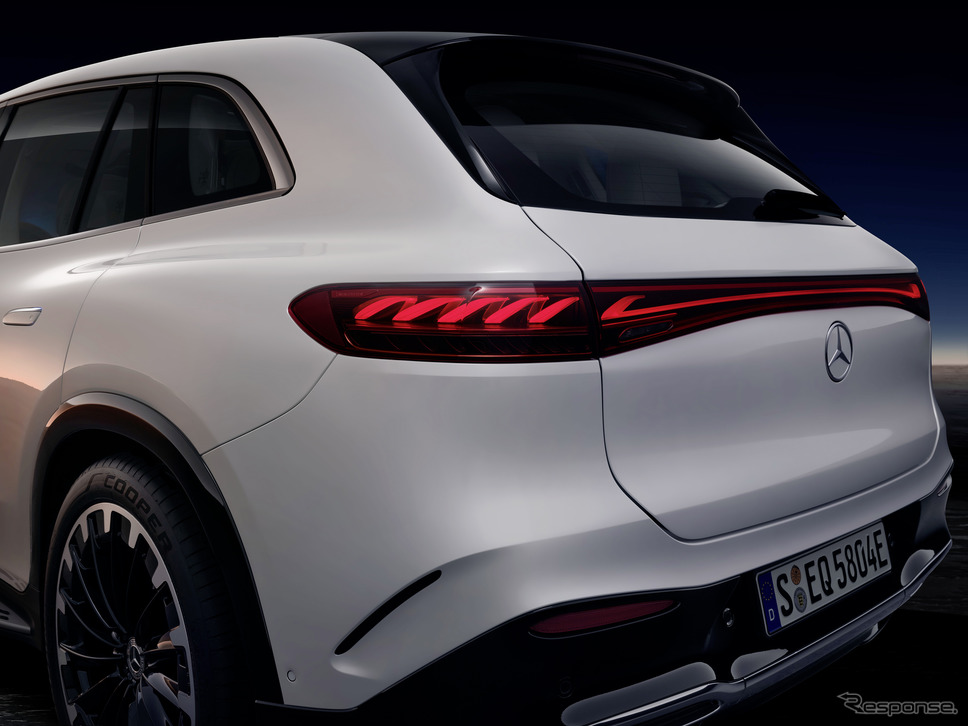 メルセデスベンツ EQS SUV の「AMGライン」《photo by Mercedes-Benz》