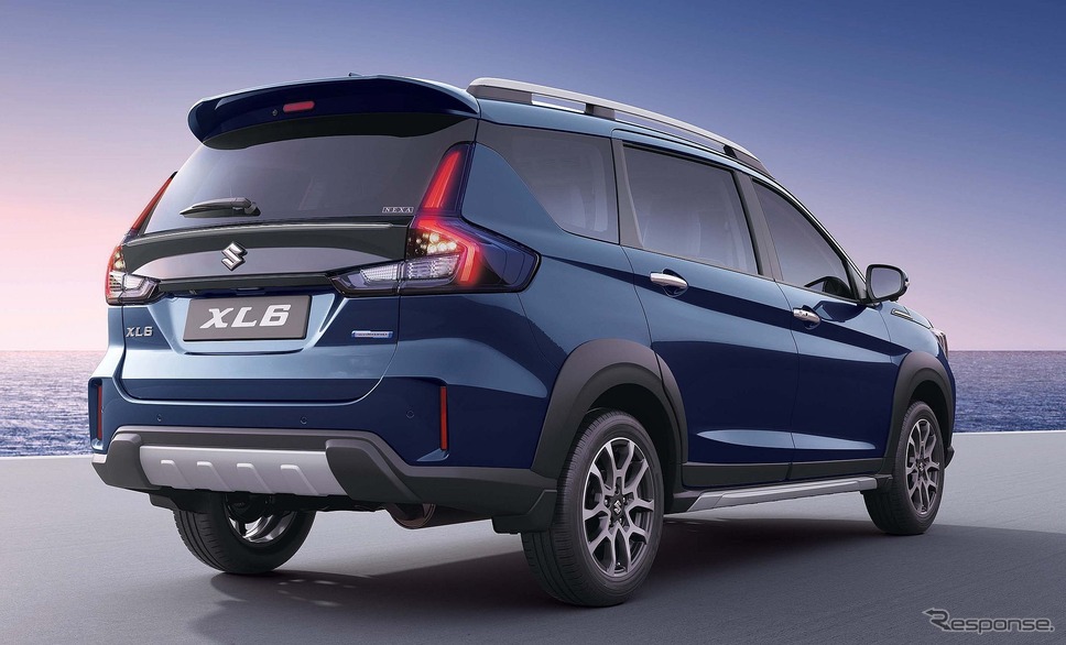 スズキ XL6 改良新型《photo by Suzuki》