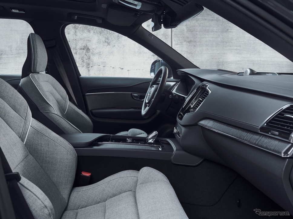 ボルボXC90リチャージ《photo by Volvo》