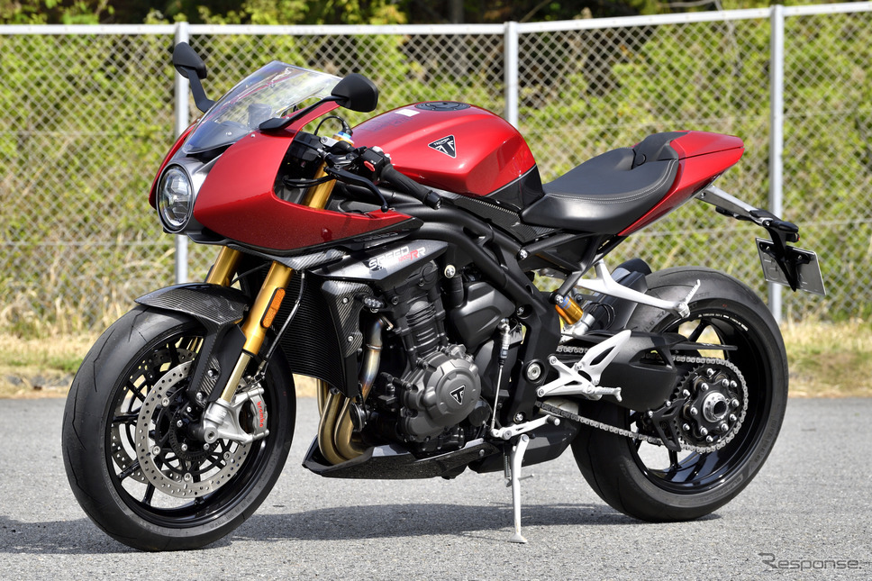 トライアンフ スピードトリプル1200RR《写真撮影 雪岡直樹》