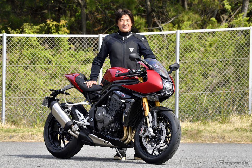 トライアンフ スピードトリプル1200RR《写真撮影 雪岡直樹》