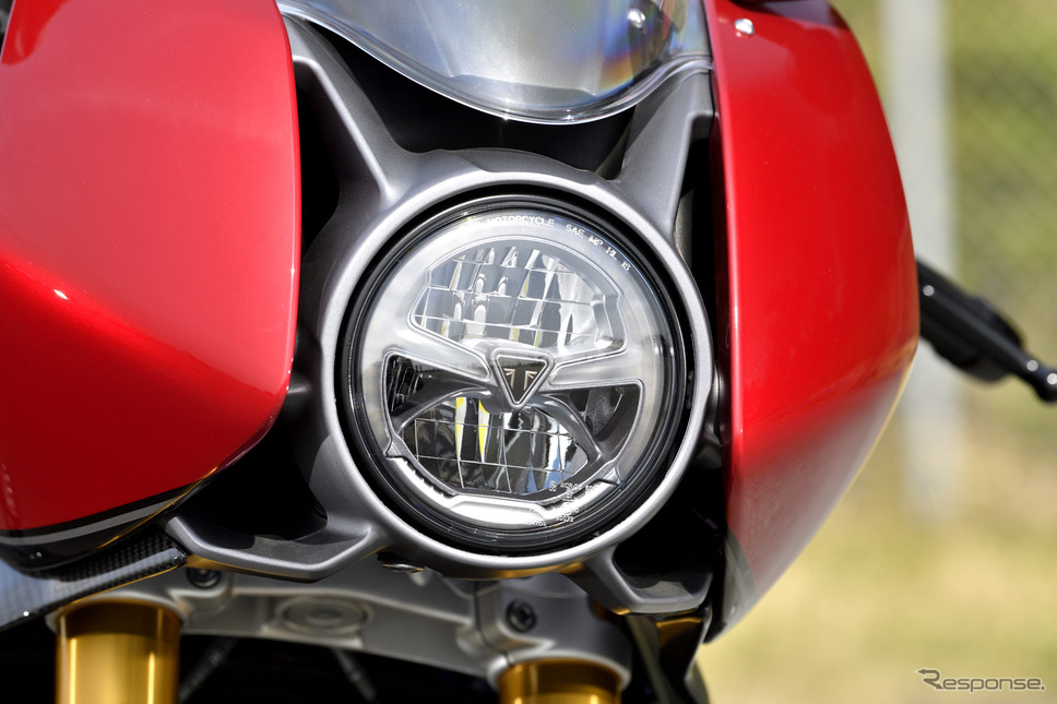 トライアンフ スピードトリプル1200RR《写真撮影 雪岡直樹》