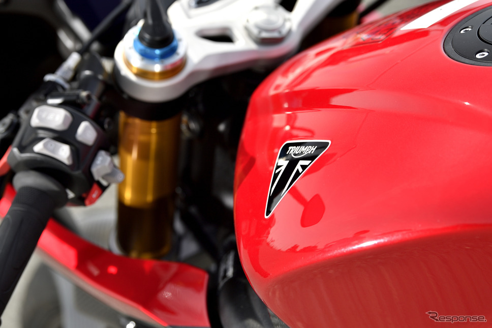 トライアンフ スピードトリプル1200RR《写真撮影 雪岡直樹》