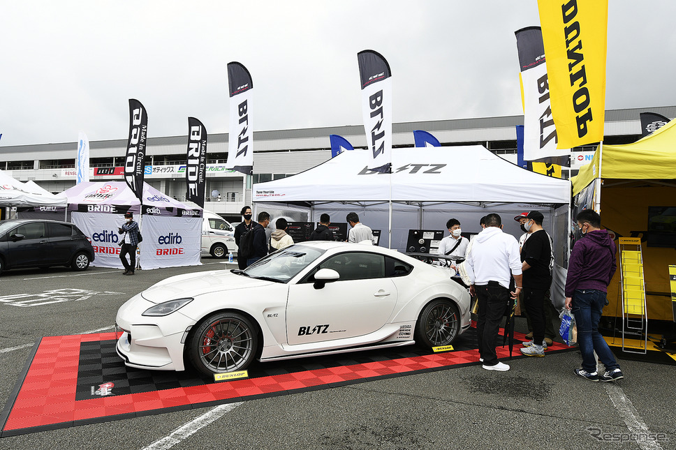 エアロに車高調、レーダーまで。ブリッツの魅力的なラインナップ…モーターファンフェスタ2022写真撮影:友田 宏之