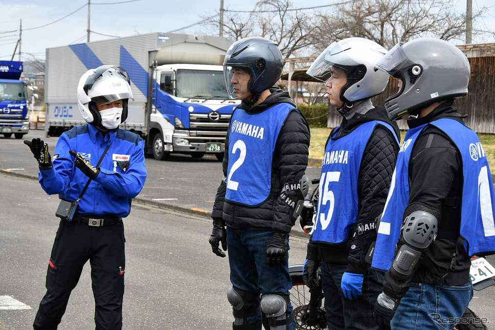 YRA 大人のバイクレッスン《写真撮影 中野英幸》