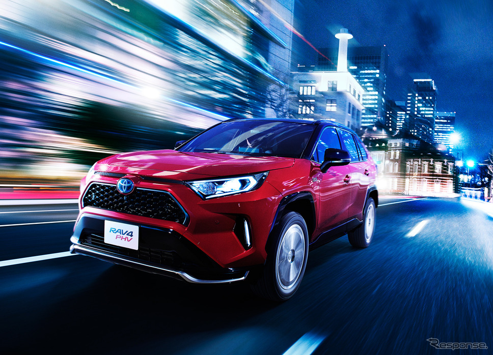 トヨタRAV4 PHV《写真提供 トヨタ自動車》