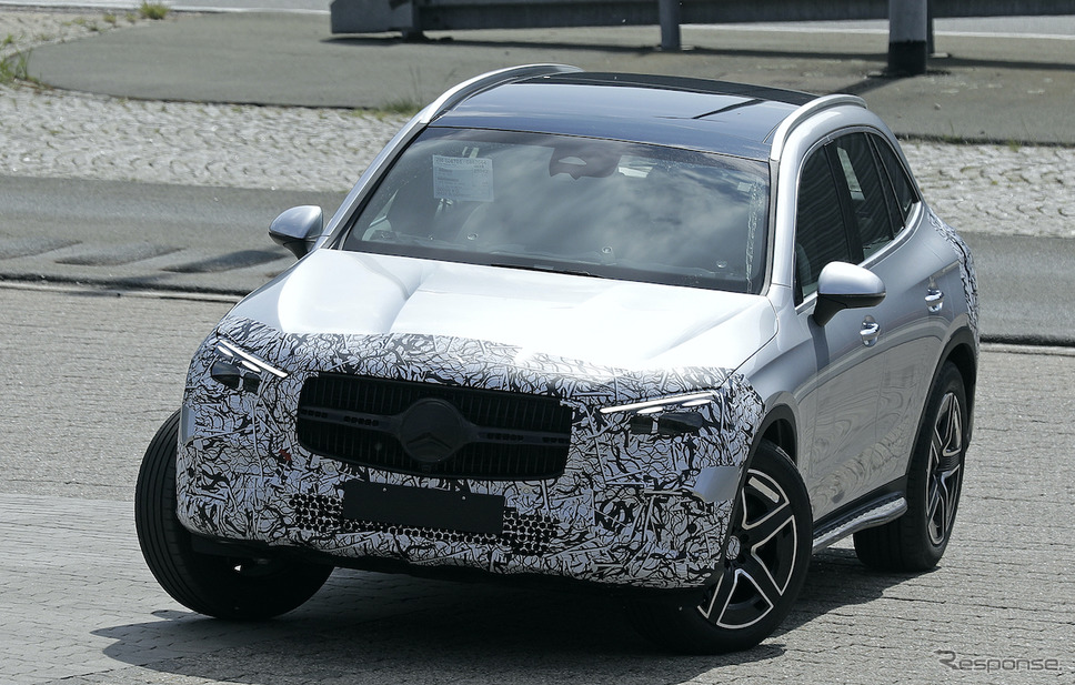メルセデスベンツ GLC 次期型プロトタイプ(スクープ写真)《APOLLO NEWS SERVICE》