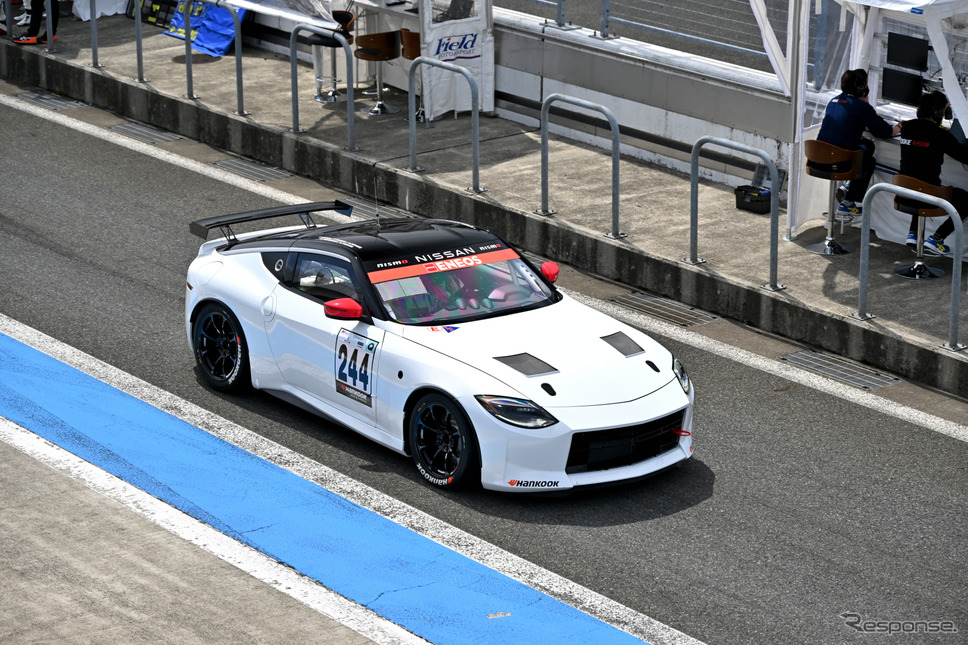 スーパー耐久公式テスト:日産Z《写真撮影 雪岡直樹》