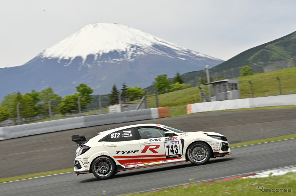 スーパー耐久公式テストの様子《写真撮影 雪岡直樹》
