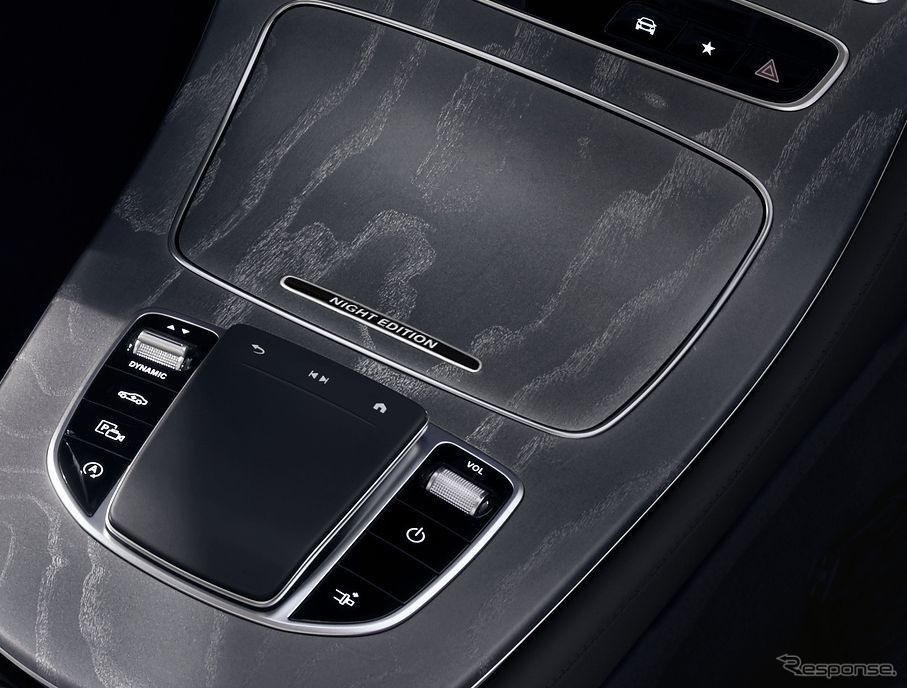 メルセデスベンツ Eクラス・カブリオレ の「ナイトエディション」《photo by Mercedes-Benz》