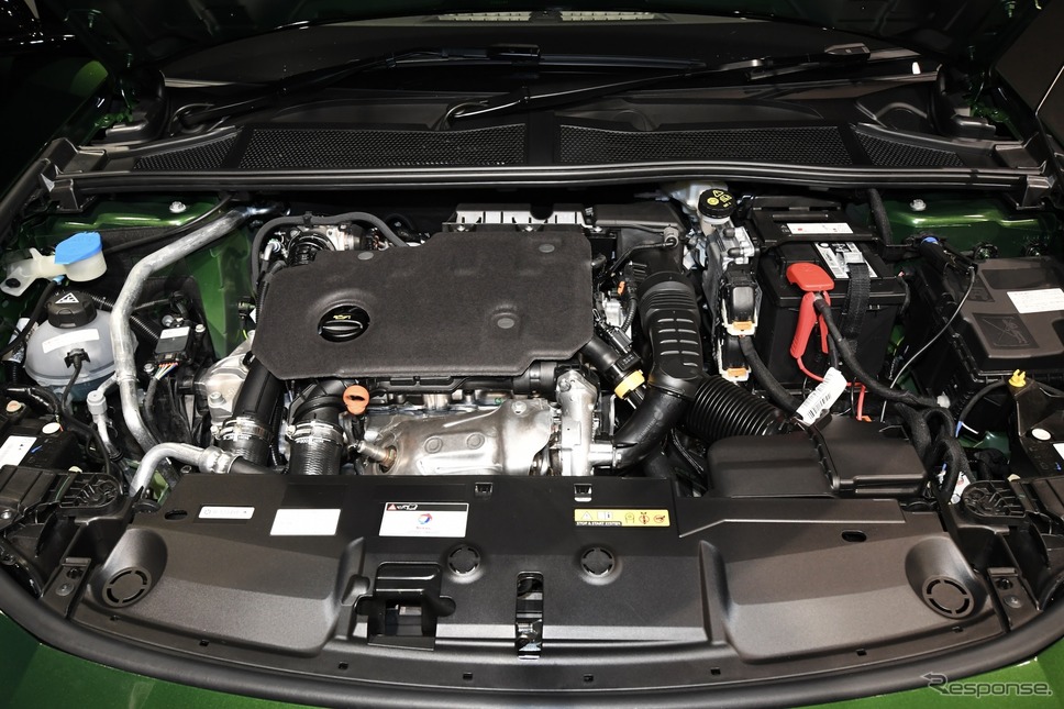 1.5Lディーゼル《photo by Peugeot》