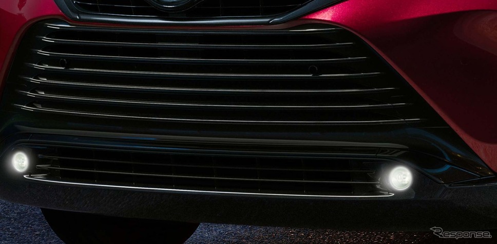 トヨタ・ヴェンザ( ハリアー に相当)の「ナイトシェード・エディション」《photo by Toyota》