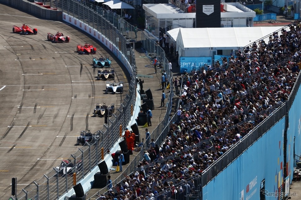 「電費」戦略のため序盤は抑えた走り《画像提供 Formula E》