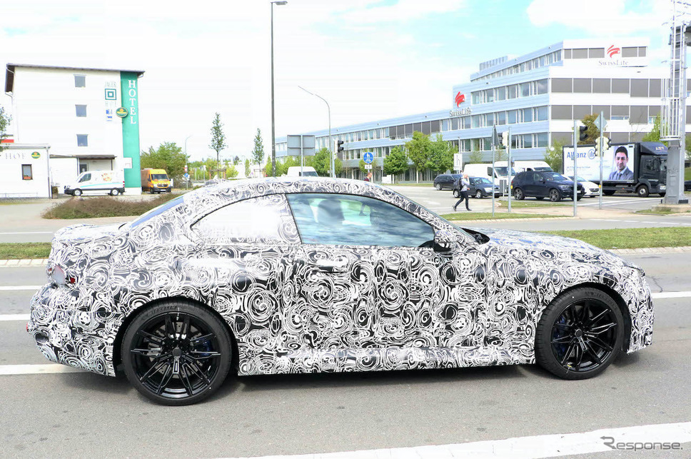 BMW M2クーペ 新型プロトタイプ(スクープ写真)《APOLLO NEWS SERVICE》