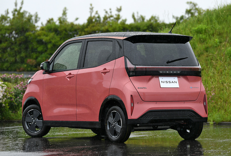 日産 サクラ(G・ブロッサムピンク)《写真撮影 中野英幸》