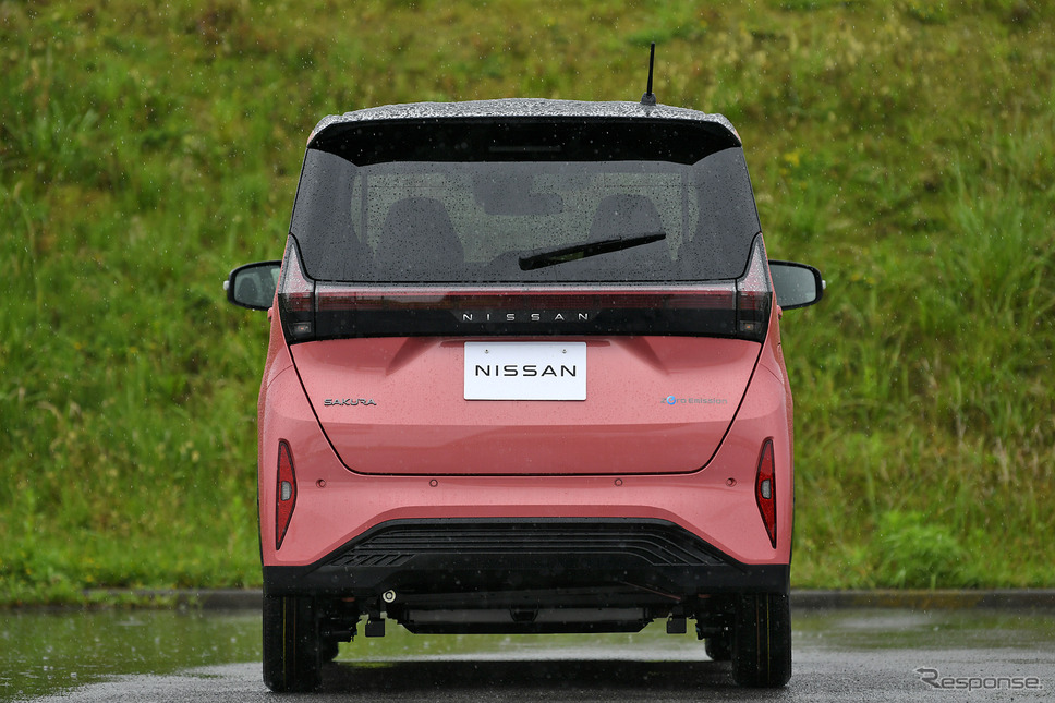 日産 サクラ(G・ブロッサムピンク)《写真撮影 中野英幸》