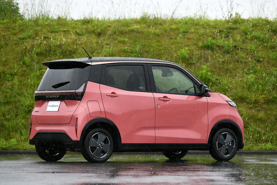 日産 サクラ(G・ブロッサムピンク)《写真撮影 中野英幸》