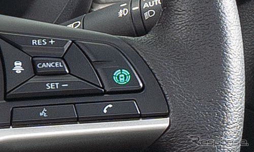 三菱 eKクロス EV ステアリングスイッチ(マイパイロット)《写真提供 三菱自動車》