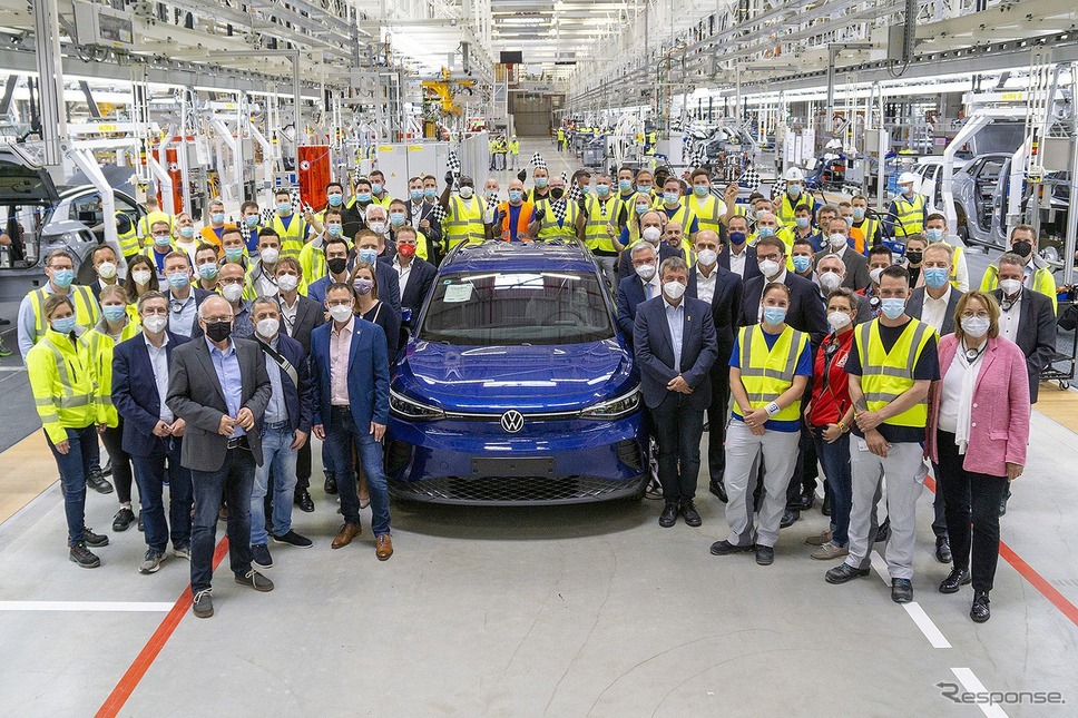 フォルクスワーゲンのドイツ・エムデン新工場で量産を開始した ID.4《photo by VW》