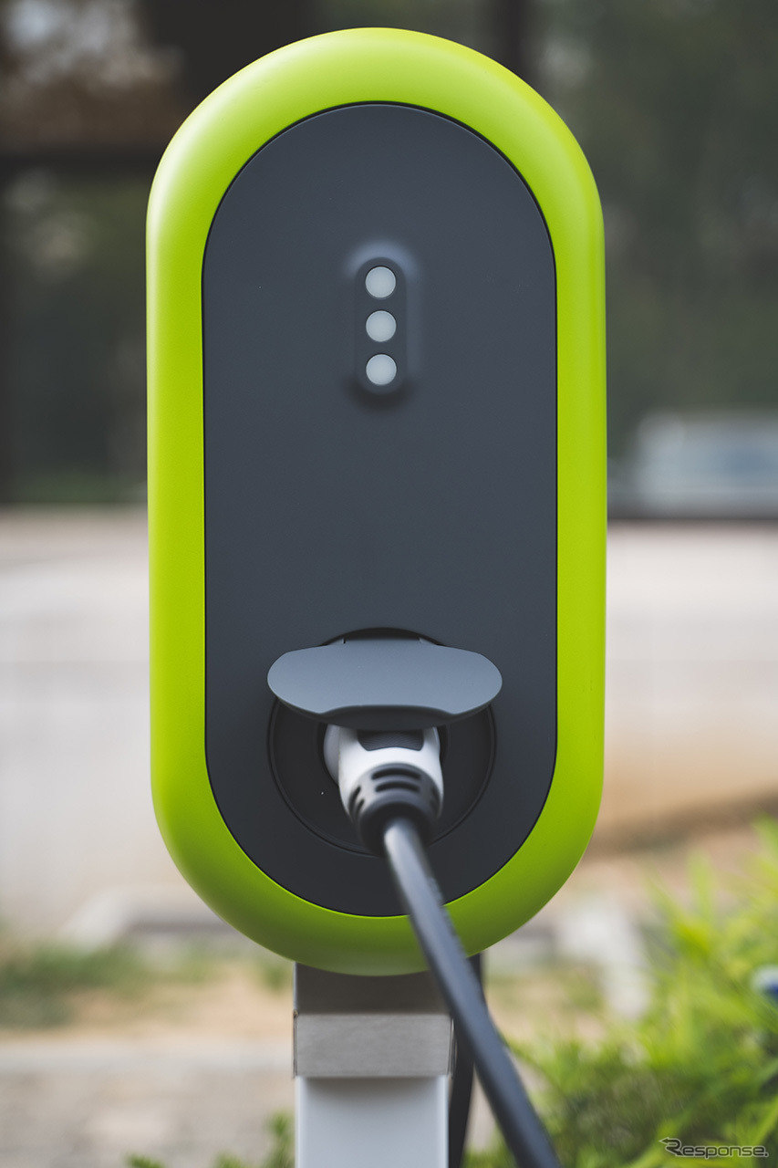 充電ステーション《写真提供 ヴァレオジャパン》