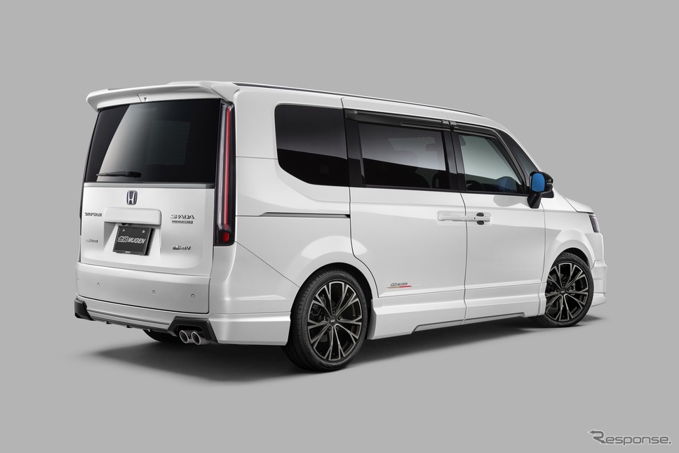 ステップワゴン 無限パーツ装着車《写真提供 M-TEC》