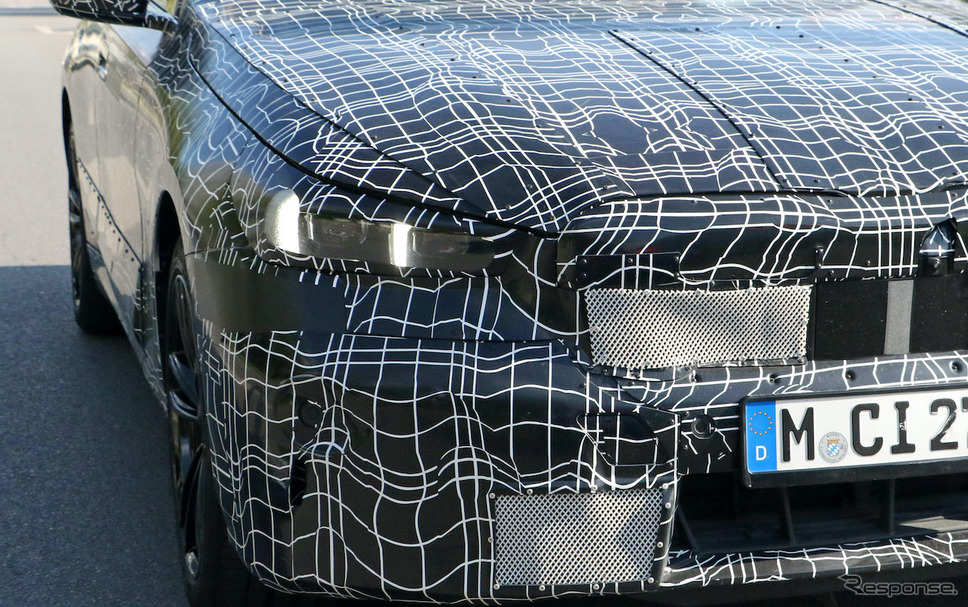 BMW i5 プロトタイプ(スクープ写真)《APOLLO NEWS SERVICE》