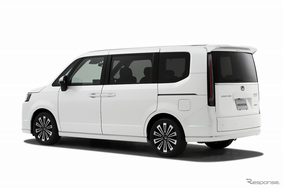 ホンダ ステップワゴン e:HEV スパーダ プレミアムライン《写真提供 本田技研工業》