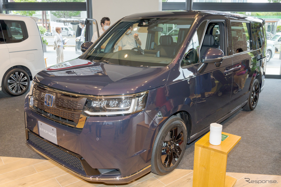 ステップ ワゴン スパーダ《写真撮影 関口敬文》
