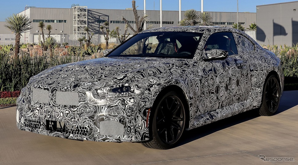 BMW M2 新型のプロトタイプ《photo by BMW》