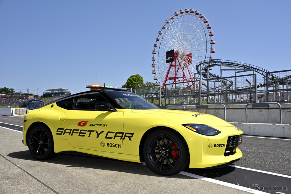 日産 Z(日本名:フェアレディZ)のセーフティーカー《写真撮影 雪岡直樹》