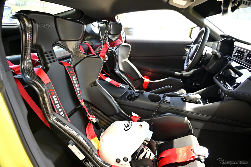日産 Z(日本名:フェアレディZ)のセーフティーカー《写真撮影 雪岡直樹》
