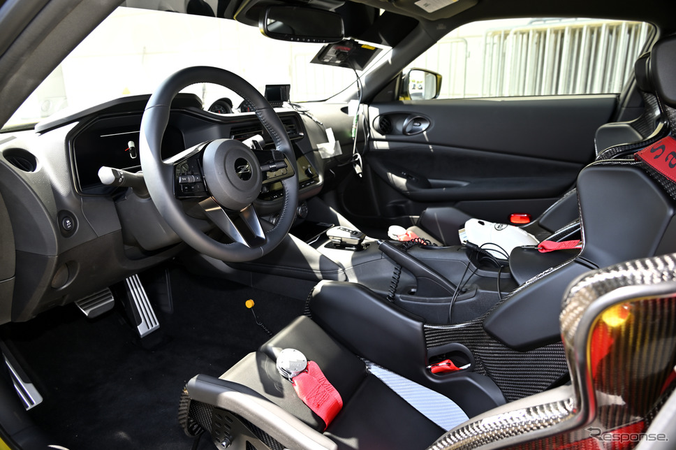 日産 Z(日本名:フェアレディZ)のセーフティーカー《写真撮影 雪岡直樹》
