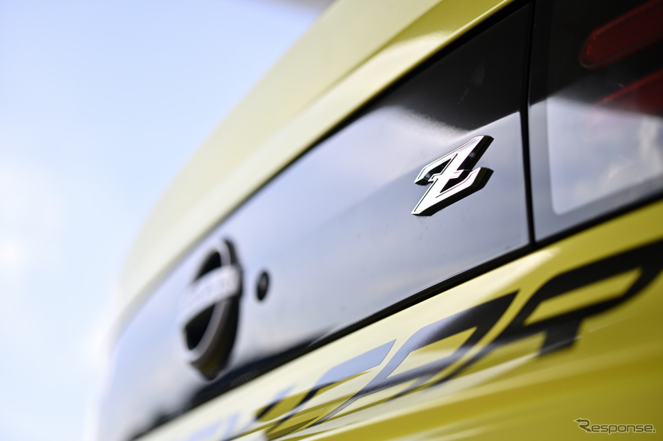 日産 Z(日本名:フェアレディZ)のセーフティーカー《写真撮影 雪岡直樹》