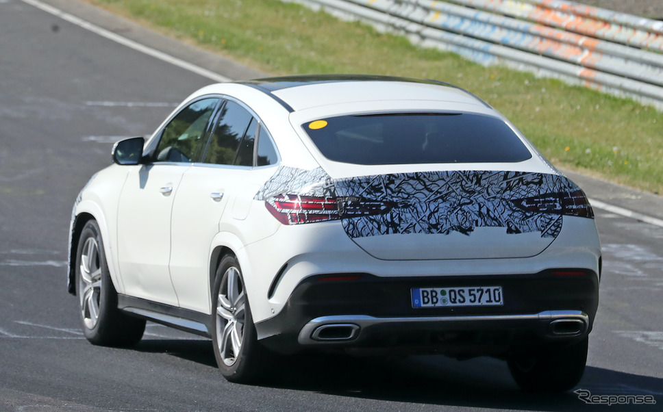 メルセデスベンツ GLE 改良新型プロトタイプ(スクープ写真)《APOLLO NEWS SERVICE》