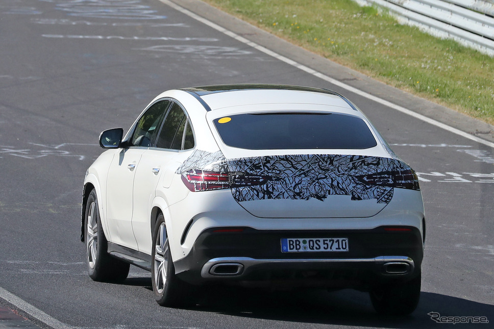 メルセデスベンツ GLE 改良新型プロトタイプ(スクープ写真)《APOLLO NEWS SERVICE》