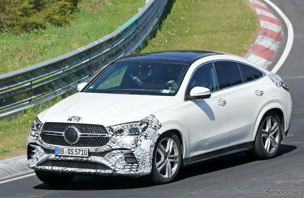 メルセデスベンツ GLE 改良新型プロトタイプ(スクープ写真)《APOLLO NEWS SERVICE》