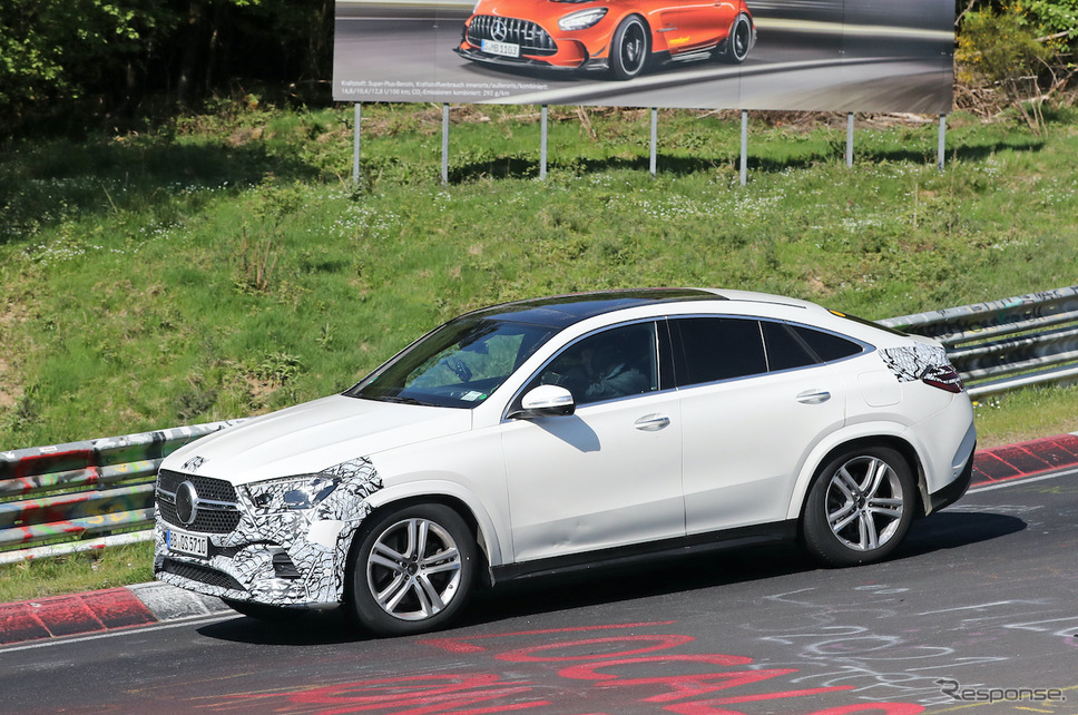 メルセデスベンツ GLE 改良新型プロトタイプ(スクープ写真)《APOLLO NEWS SERVICE》