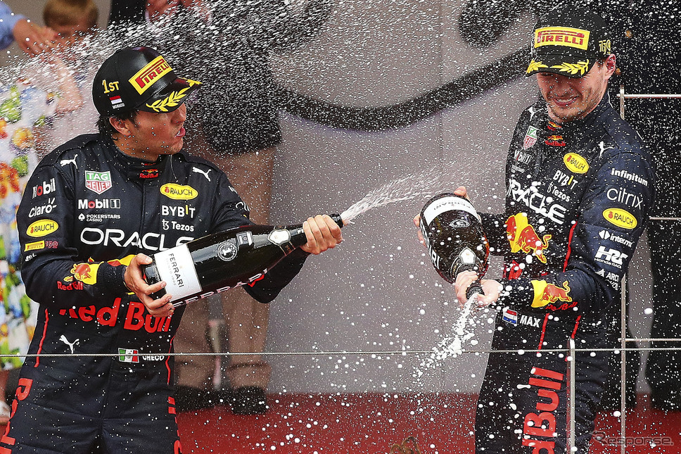 今季のモナコGPでレッドブルは1-3フィニッシュを達成(左=優勝ペレス、右=3位フェルスタッペン)。《Photo by Red Bull》