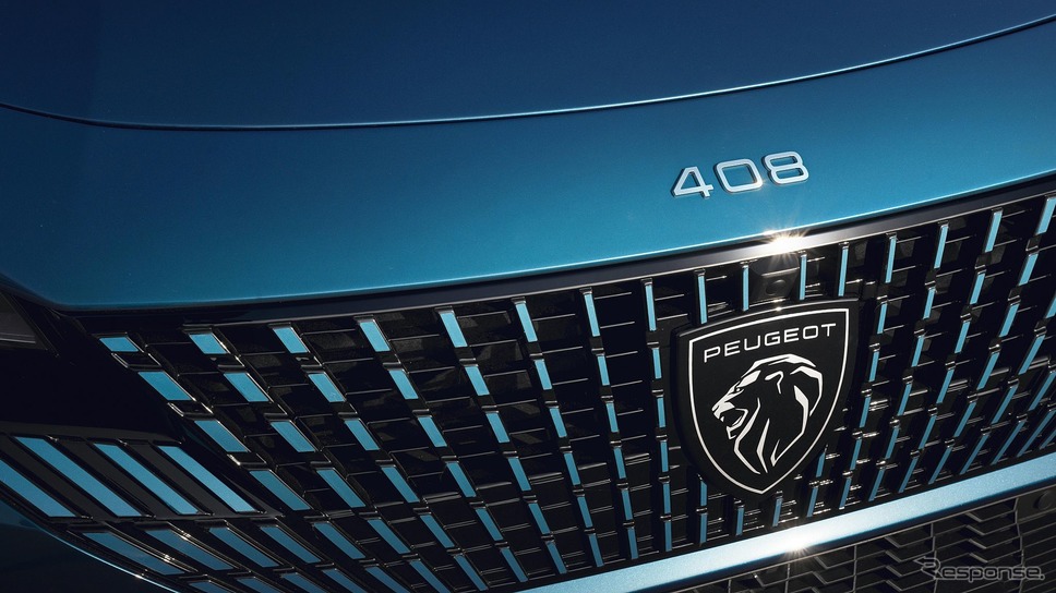 プジョー 408 新型のティザー写真《photo by Peugeot》