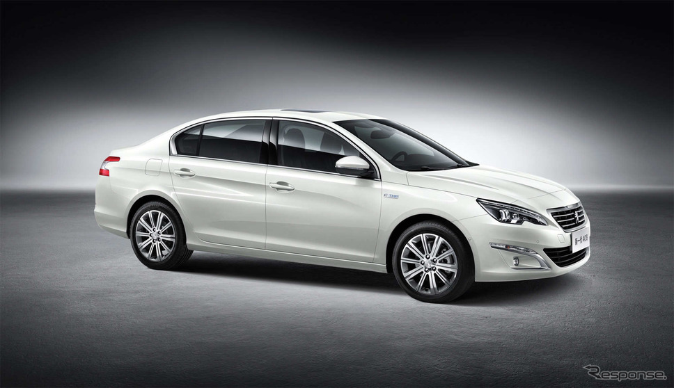 プジョー 408 現行型《photo by Peugeot》