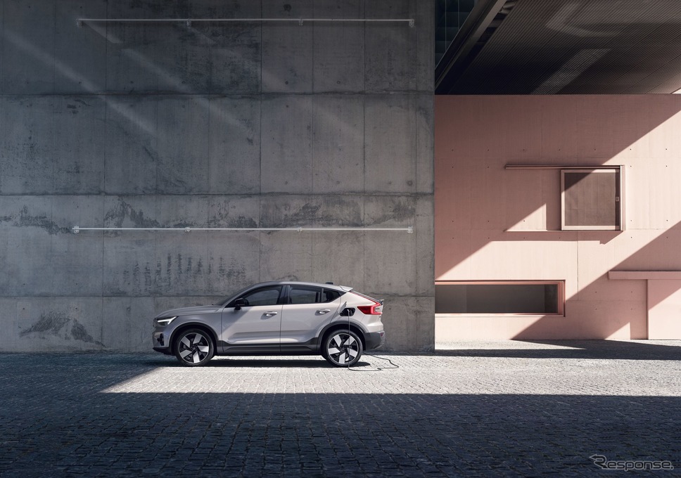 現行ボルボ、C40リチャージ《photo by Volvo Cars》