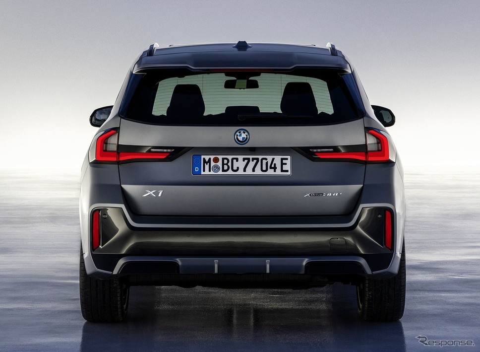 BMW X1 新型のPHV「xDrive30e」《photo by BMW》