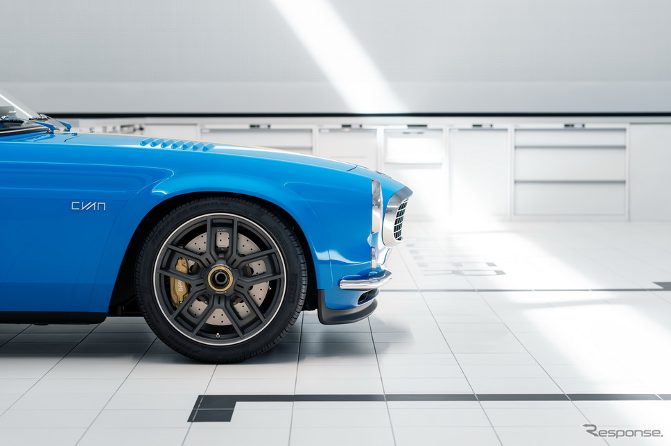 ボルボ P1800 シアン《photo by Cyan Racing》