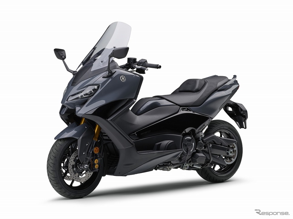 ヤマハ TMAX560 TECH MAX ABS（グレー）《写真提供 ヤマハ発動機》