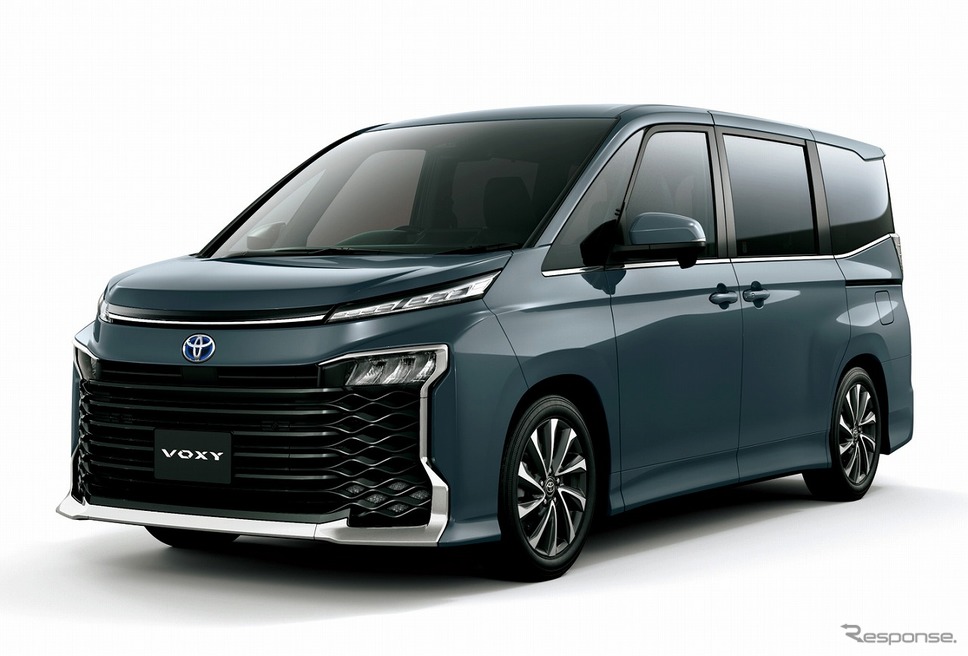 トヨタ・ヴォクシー《写真提供 トヨタ自動車》
